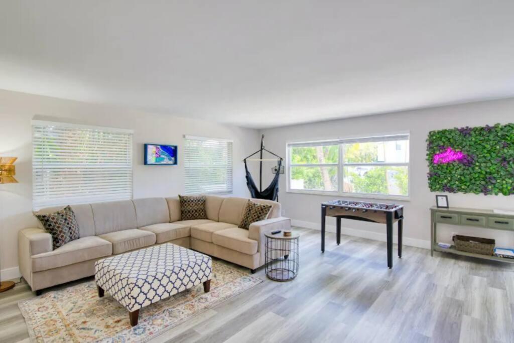 Dog Friendly Condo With Beach Access, Hot Tub, Firepit West Palm Beach Exterior photo